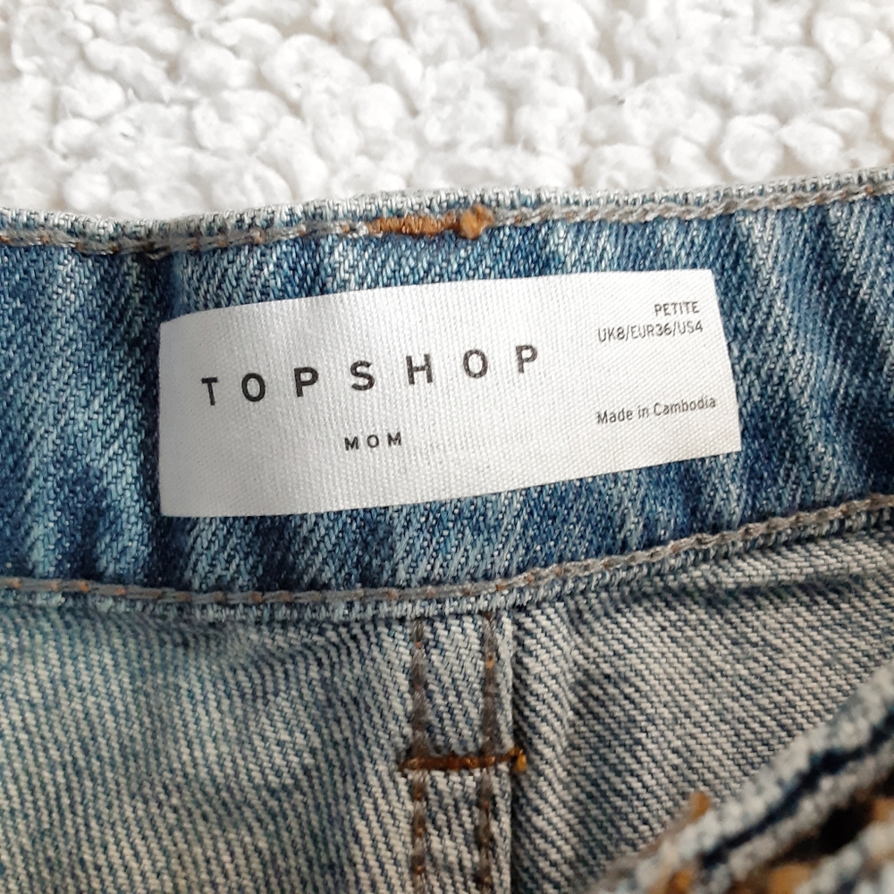 TOPSHOP High Rise Mom Jean Cut Off Denim Shorts Size Petite 4 - Picture 6 of 6
